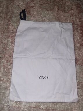 Vince White Cotton Logo Drawstring Pouch